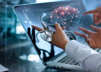 «Innovación en salud: esencial para el bienestar y crecimiento económico de una nación»