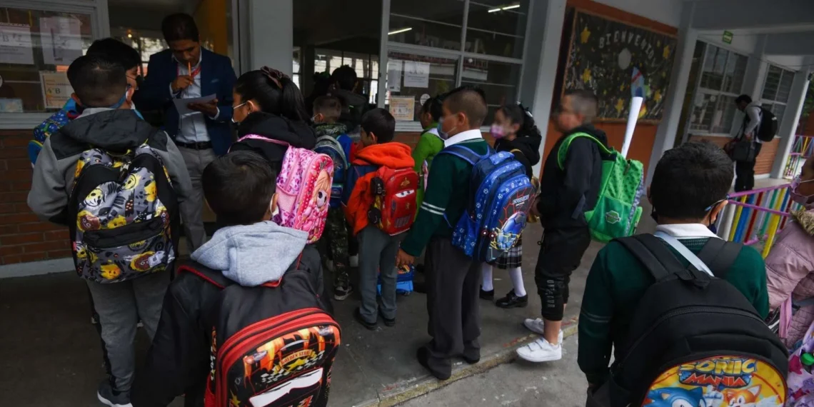 ¿Por qué no habrá clases el 15 y 18 de marzo?