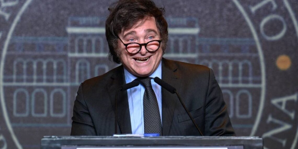 Javier Milei es un ‘virgo’: Periodista genera polémica en Argentina por llamarlo de esa forma