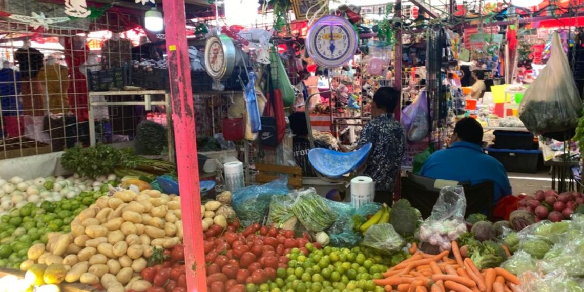 Inflación alcanza 4.4% durante febrero, revela el INEGI