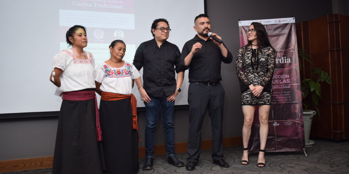 Balcón del Zócalo, sabores ancestrales en una cena solidaria