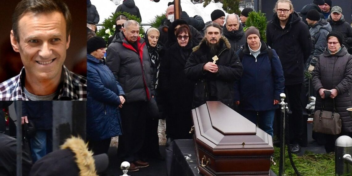 Miles de personas asisten al funeral del opositor ruso Alexéi Navalni