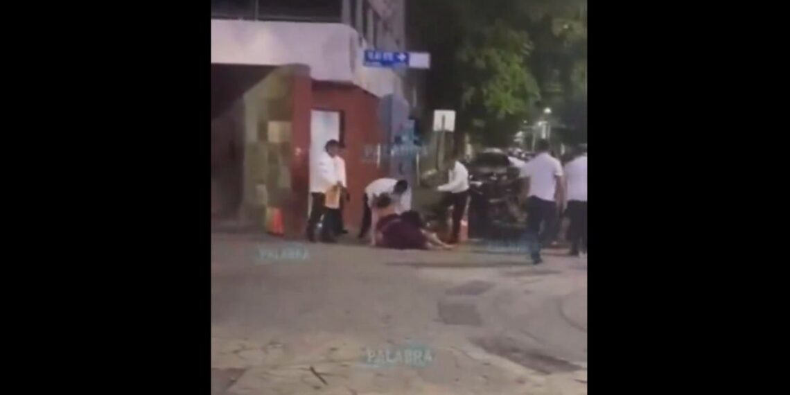 Taxistas golpean a turistas que se negaron a pagar tarifa excesiva en Playa del Carmen