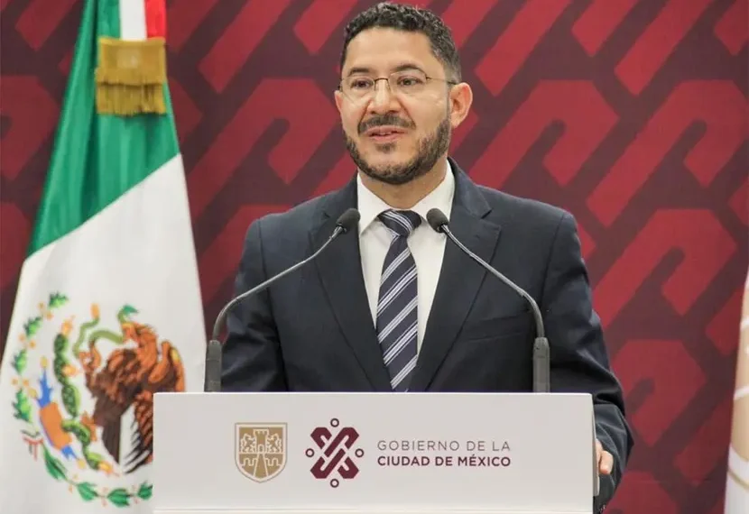 Se restaurará puente peatonal dañado en Circuito Interior: Batres