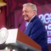 López Obrador celebra que el INE no prohibió sus ‘mañaneras’; «querían cepillarnos»