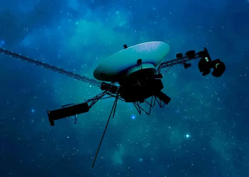 Sonda Voyager 1 vuelve a entrar en contacto tras 5 meses desaparecida en el espacio interestelar