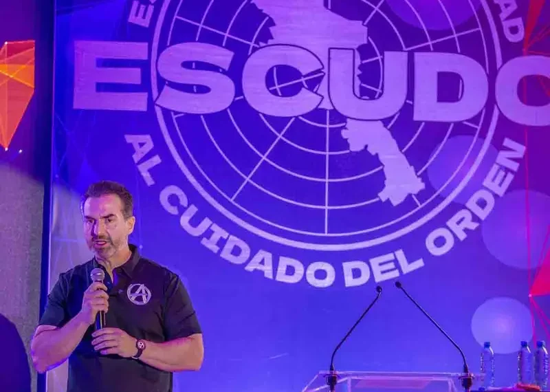 Movimiento Ciudadano denuncia a Adrián de la Garza por presunto desvío de recursos