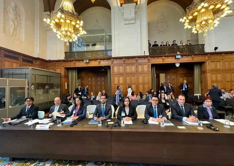 México presenta argumentos ante la CIJ contra Ecuador por irrupción en embajada