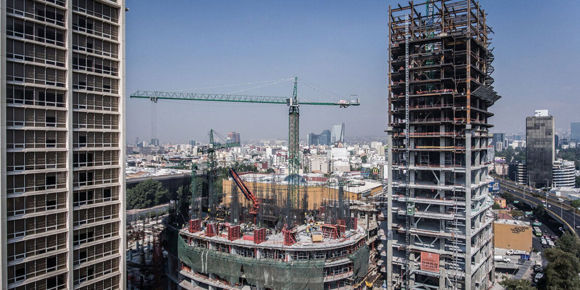 Por difamación y calumnia, empresas costructoras inician acciones legales ante el IECM contra Santiago Taboada