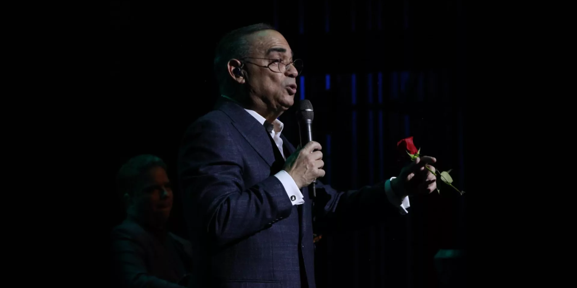 Gilberto Santa Rosa regresa en el mes de agosto al Auditorio Nacional