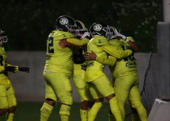 Raptors arrebató el clásico nacional de la LFA 36-31 a Fundidores, con un final de volteretas