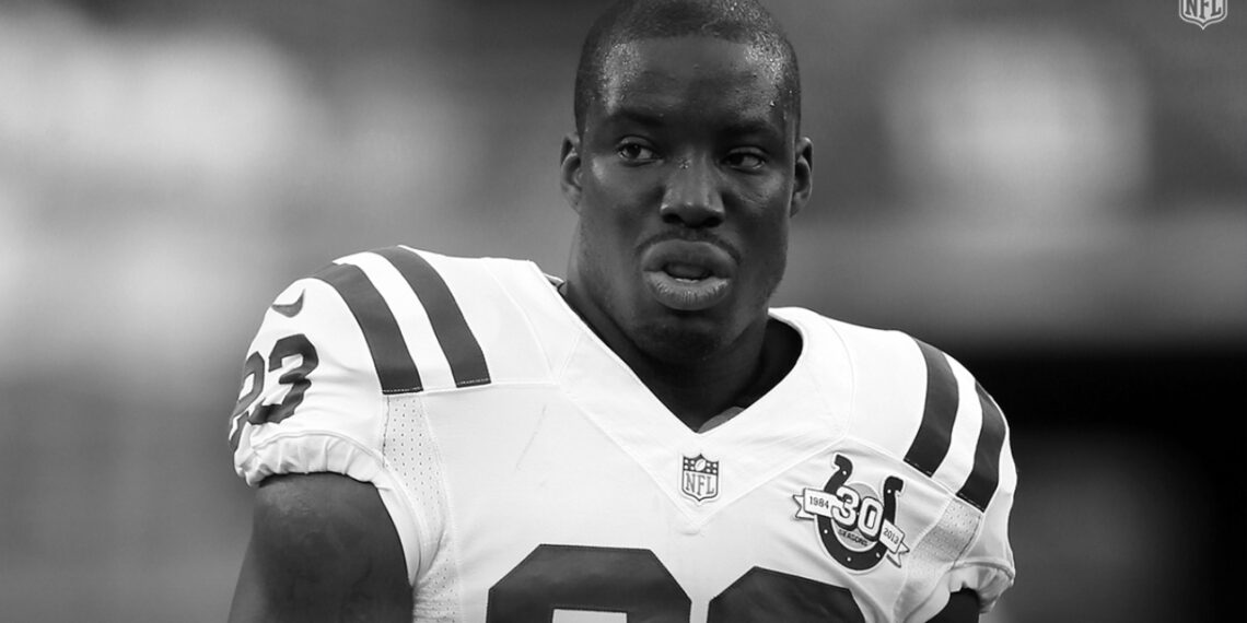 Encuentran sin vida a Vontae Davis, exestrella de la NFL