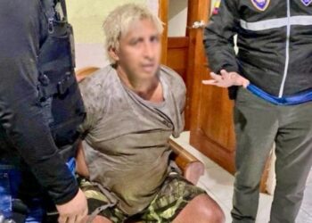 Ecuador captura a líder criminal que se fugó de cárcel durante arremetida narco