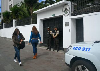 México exigirá ante Corte Penal Internacional que Ecuador sea suspendido de la ONU