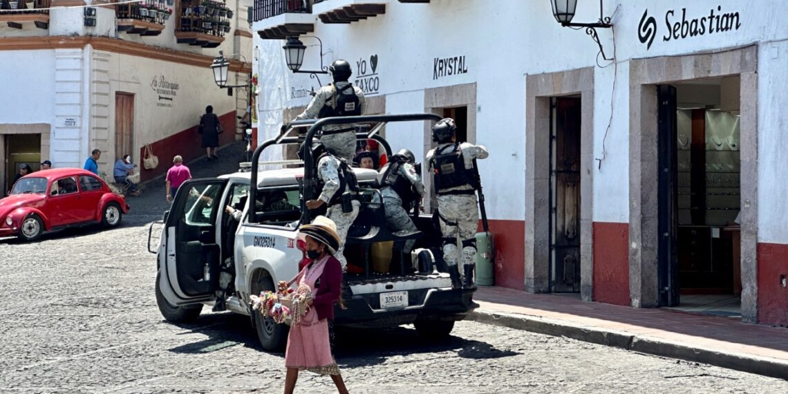 AMLO abre puerta a intervención de FGR en caso Camila