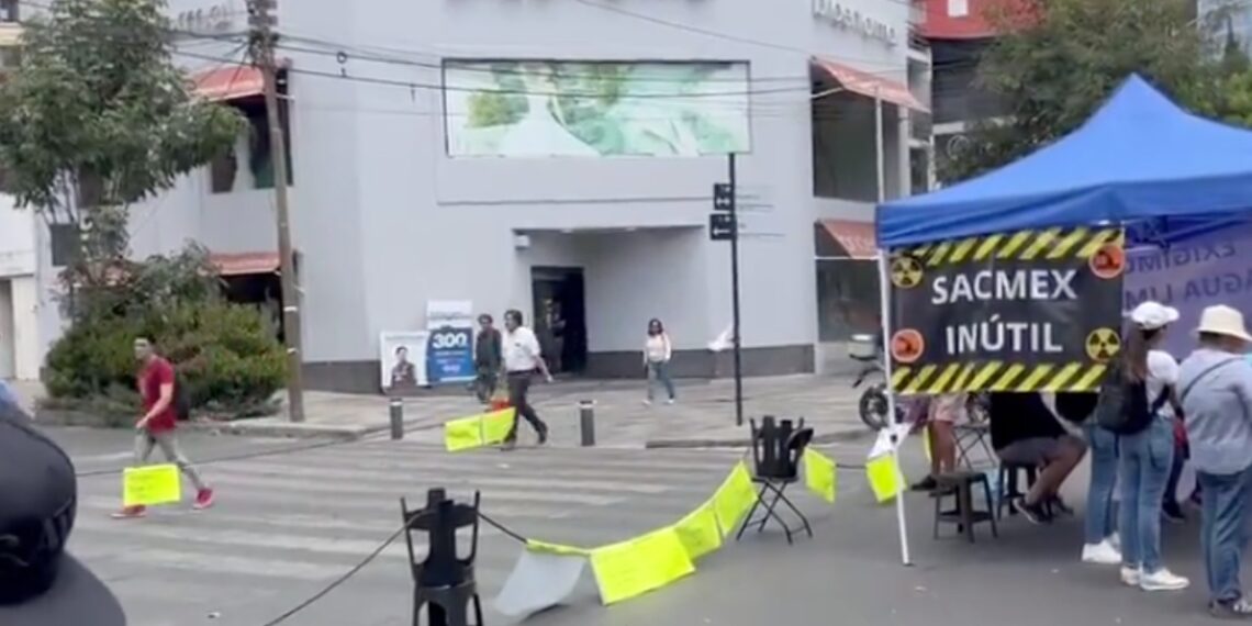 Insurgentes Sur y Xola vuelven a ser bloqueadas por vecinos de Benito Juárez