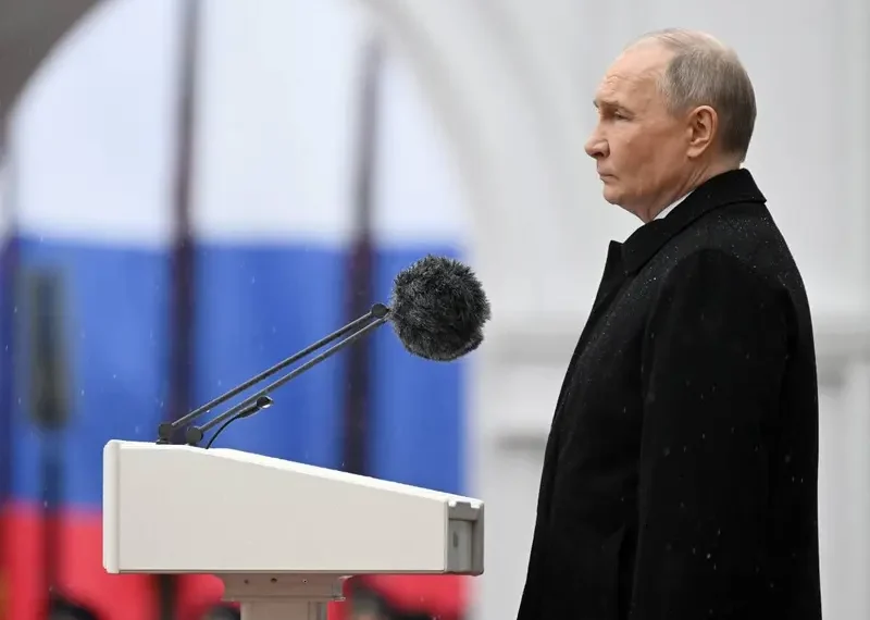 Putin promete la victoria en Ucrania; jura su quinto mandato como presidente de Rusia
