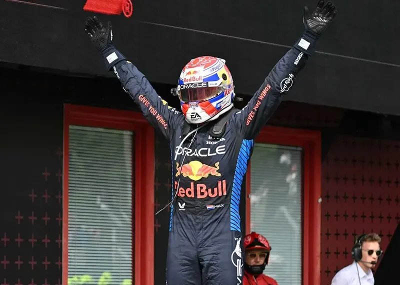 Max Verstappen vuelve al triunfo en Emilia-Romaña; ‘Checo’ fue octavo