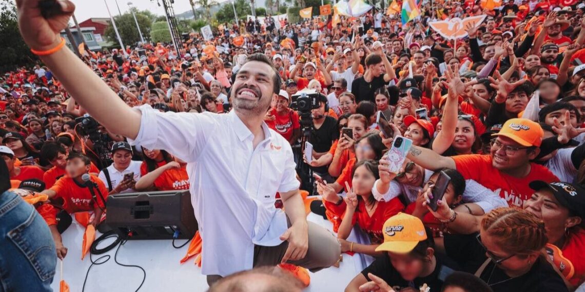 “Cómo va a declinar el que va ganando”, responde Álvarez Máynez