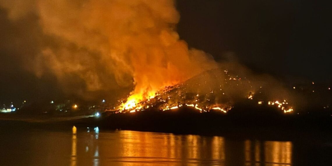 Autoridades laboran para mitigar los incendios forestales