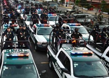 Despliegan operativo de seguridad en transporte público y embarcaderos de Xochimilco