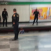 Mujer cae al paso del tren en la estación Chabacano de la Línea 8 del Metro