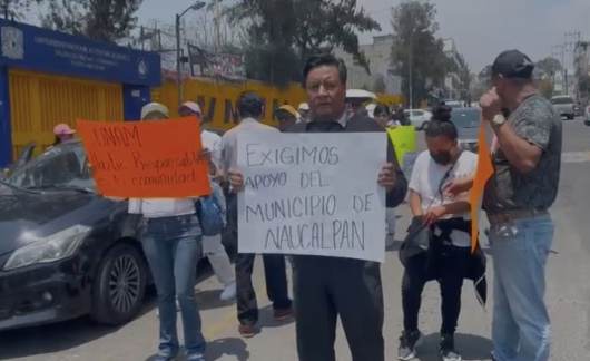 Padres de familia piden seguridad en CCH Naucalpan por riña entre porros que dejó 1 muerto