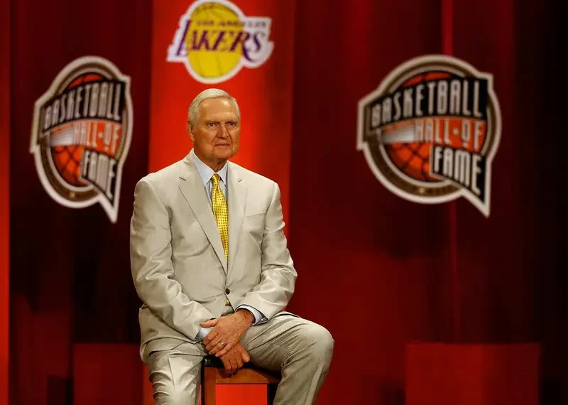 El icónico Jerry West muere a los 86 años