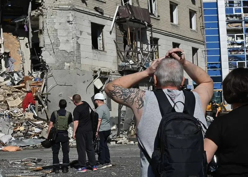 Bombardeo ucraniano en Crimea dejó 5 muertos y más de 100 heridos: Rusia