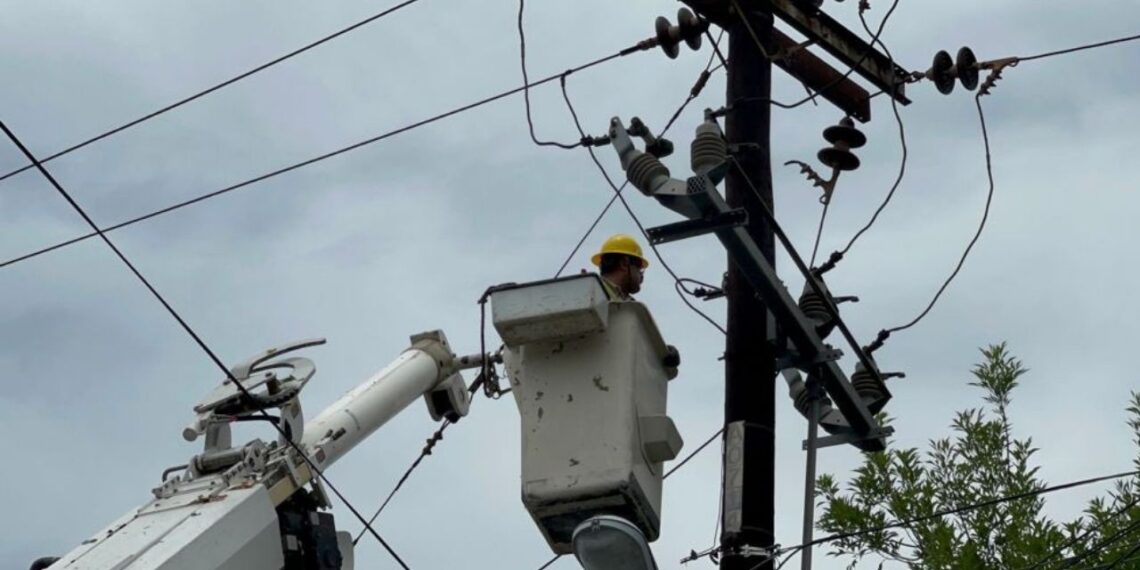 CFE lista para enfrentar afectaciones eléctricas ante llegada de “Alberto”