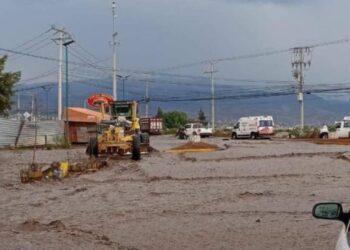 Se desborda el Río San Martín en Chalco tras lluvias intensas