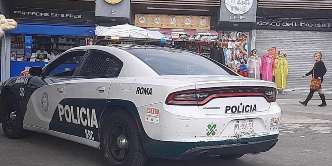 Acuchillan por la espalda a una joven en la Glorieta Insurgentes