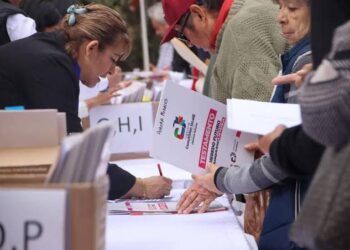 Exhiben ridículo del PRIAN en Izcalli: piden voto x voto; se recontará sólo el 4% de casillas