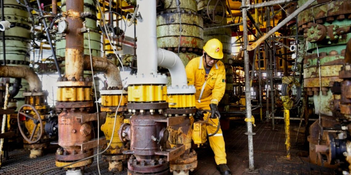 PEMEX busca romper récord con pozo Iklum de 8,240 metros de profundidad
