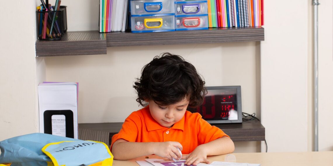 Firma Kumon acuerdo con pedidos.com para reforzar la importancia de la tecnología en la educación de los niños