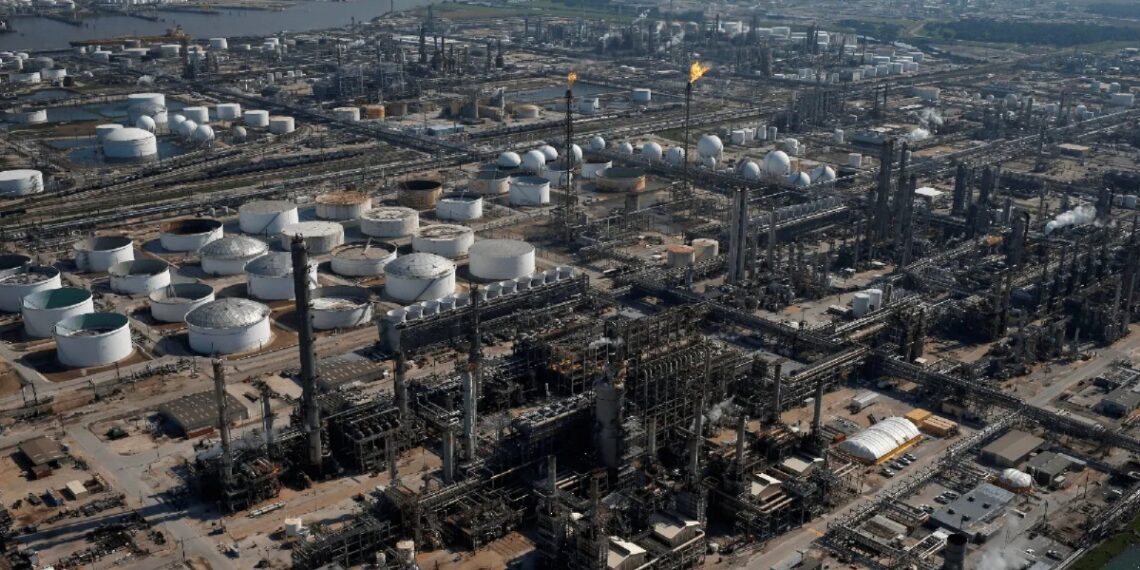 Deer Park aumenta utilidades bajo la dirección de PEMEX