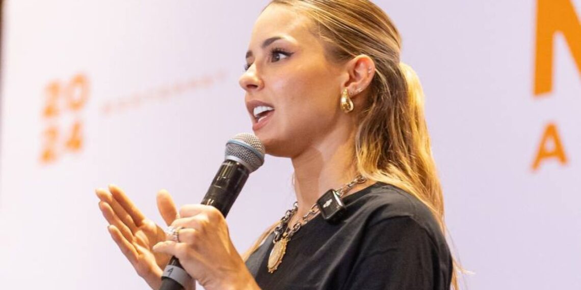 Catean despacho del abogado de Mariana Rodríguez