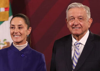 En reunión se planteó unidad y confianza hacia Claudia: López Obrador