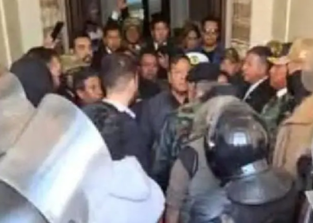 Militares se retiran de la casa de Gobierno en Bolivia tras ‘intento de golpe de Estado’