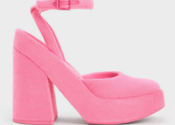 Deslumbra en tu graduación con estos zapatos de CHARLES & KEITH