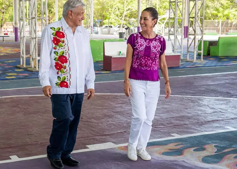 Prepara López Obrador gira por el centro del país con Claudia Sheinbaum