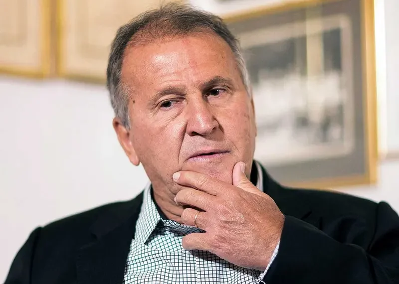 Zico, leyenda brasileña de futbol, sufre robo en París