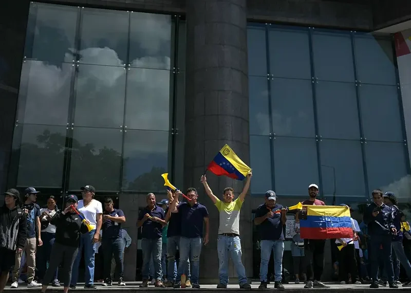 López Obrador llama a la no violencia en protestas en Venezuela tras elecciones