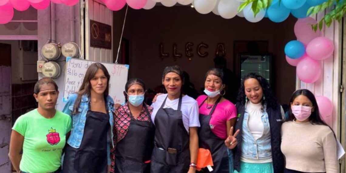 Inauguran comedor operado por mujeres trans para apoyar población vulnerable en CDMX