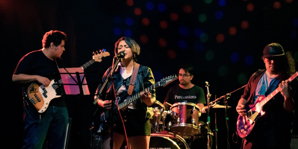 DOMINIQUE BLUNTHER presenta su EP “LIGHTS” en México