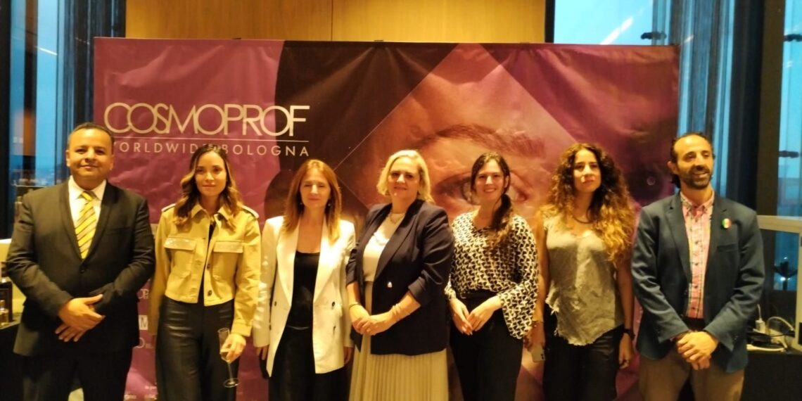 COSMOPROF LE HACE UN GUIÑO A MÉXICO