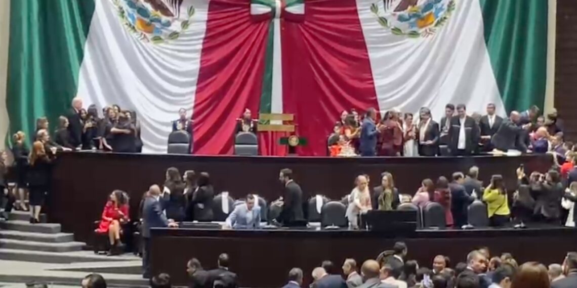 AMLO y Norma Piña no se saludan en San Lázaro