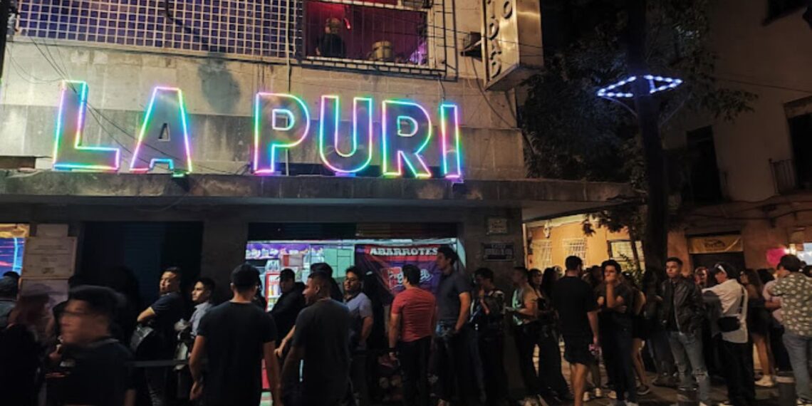 Asesinan a mujer afuera del bar “La Purísima”