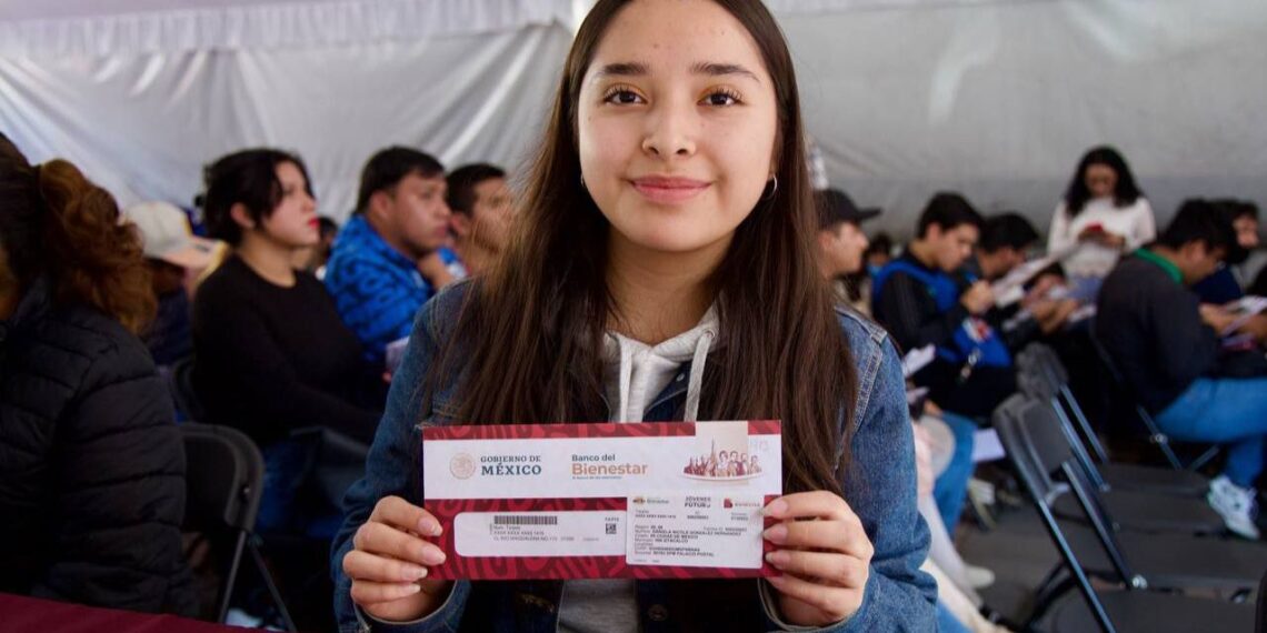 Becas de Jóvenes Construyendo el Futuro están aseguradas con Sheinbaum
