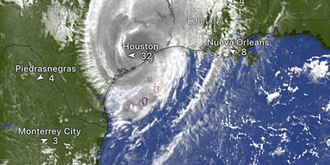 Huracán ‘Beryl’ entra a EUA por Texas con fuertes vientos